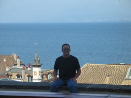 2006 06-Geneva Lance - Lake in Background